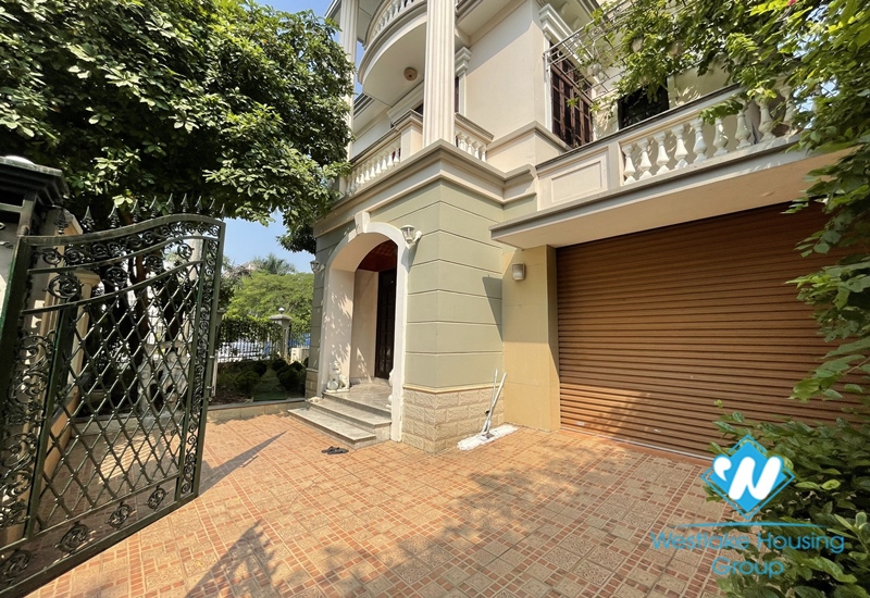 Corner 5 beds house for rent in Ciputra, Tay Ho